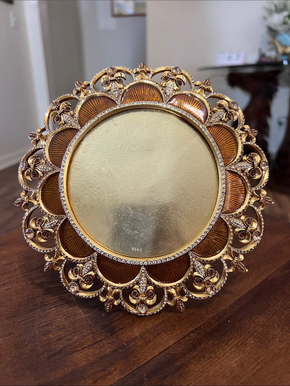 Rare Vintage Jay STRONGWATER round frame!